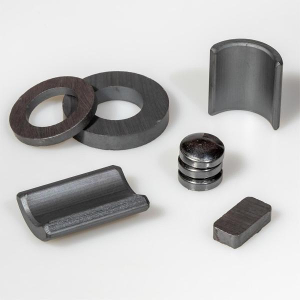 Ferrite magnets